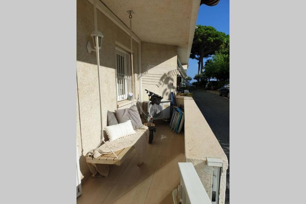 Apartamento 1ª Linea De Mar Cambrils Vilafortuny Dış mekan fotoğraf