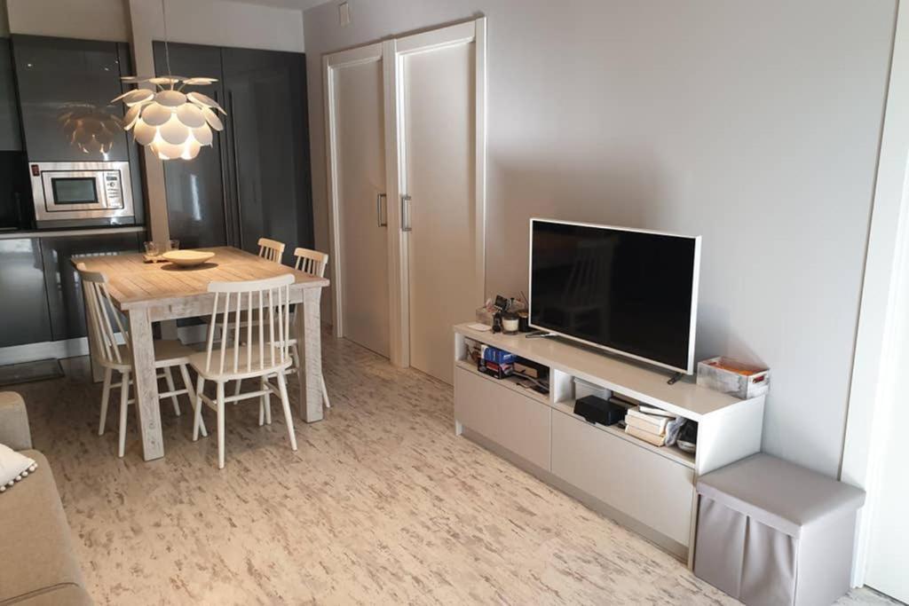 Apartamento 1ª Linea De Mar Cambrils Vilafortuny Dış mekan fotoğraf